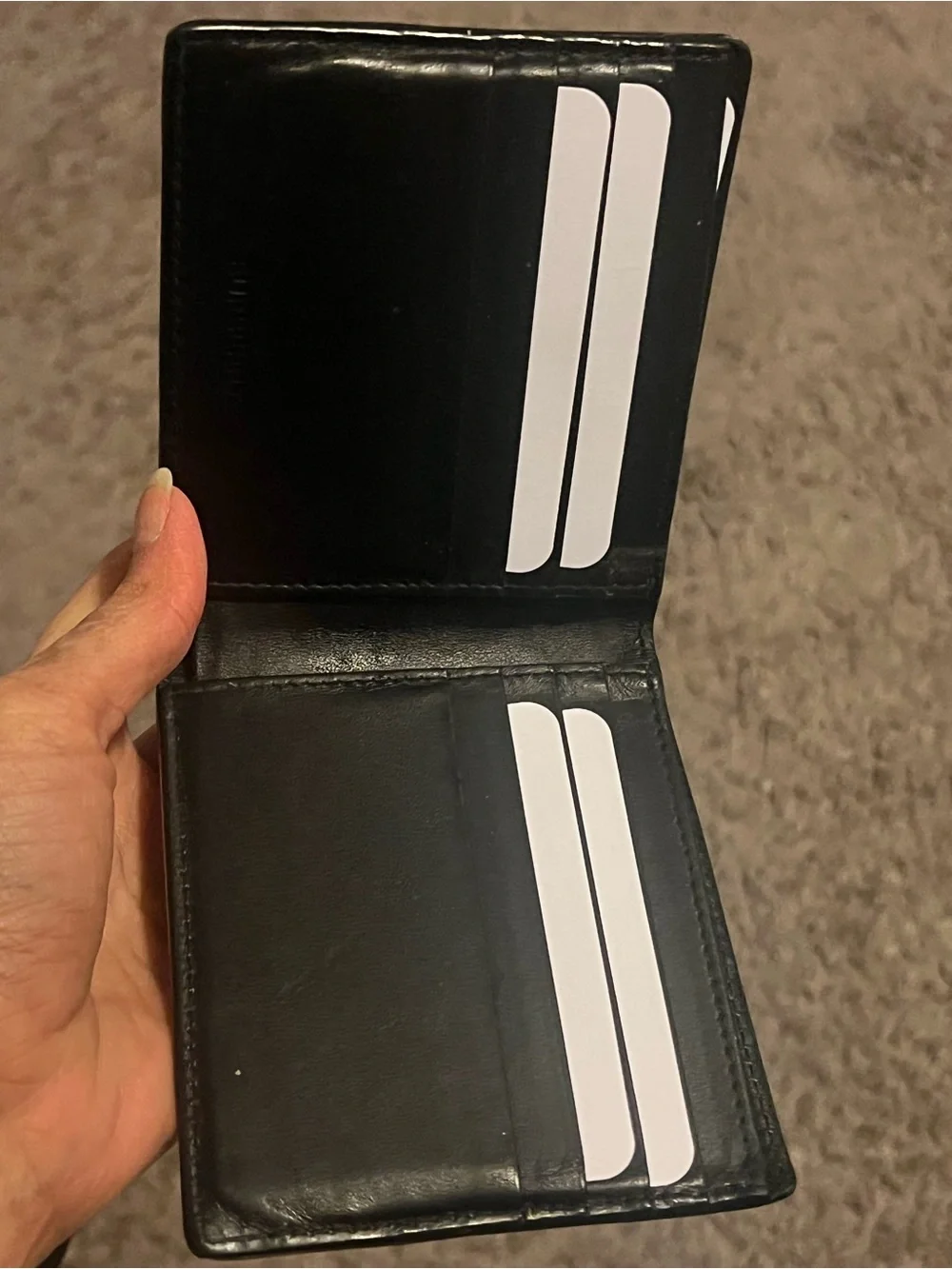 Men’s Burberry bifold wallet